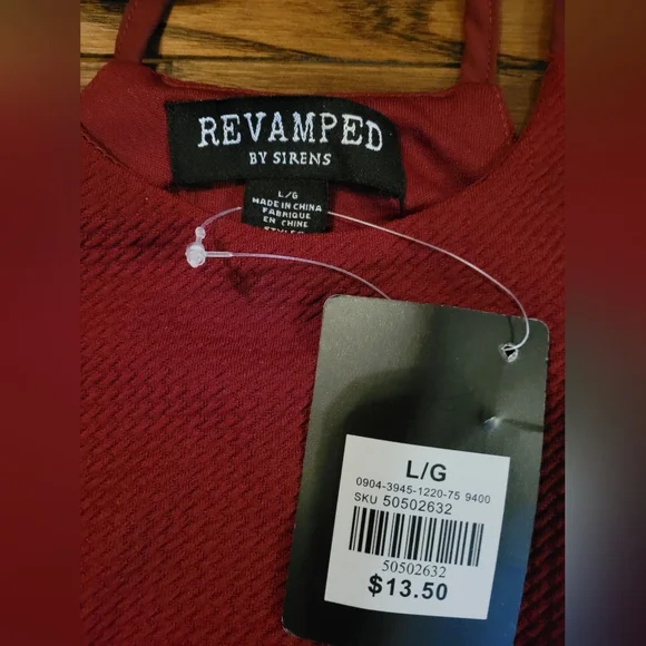 NWT Revamped BURGUNDY Summer top, Excellent Condition - Picture 2 of 7